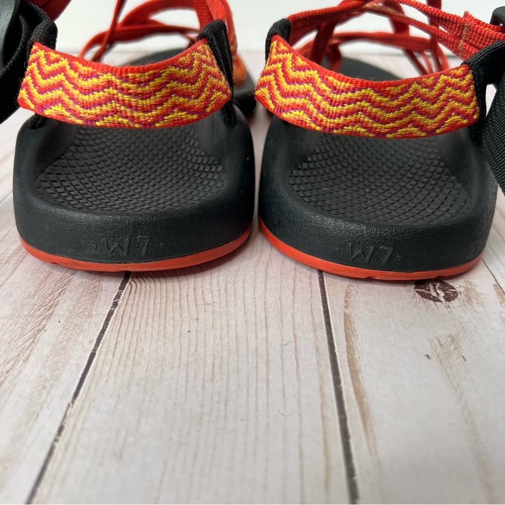 Chaco rainbow orange toe loop active sports waterproof outdoor river sandals - Picture 7 of 12